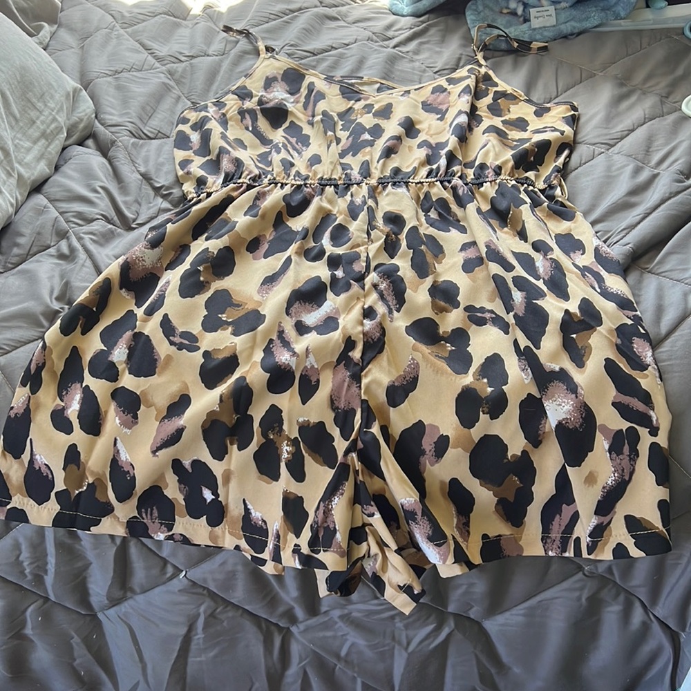 Very cute perfect for summer